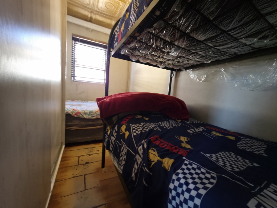 2 Bedroom Property for Sale in Devon Park Western Cape